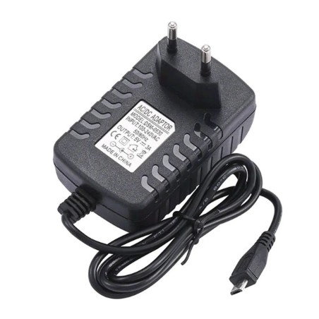 Fonte de alimentação 5v 3A chaveada Bivolt - Micro USB Rasberry Pi3B